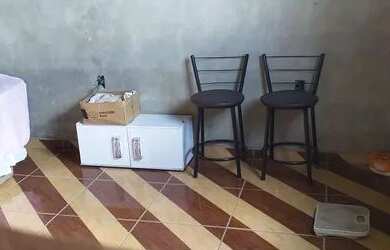 Imagem 6: Vendo casa. 243m² de Área, 2 Banheirose2 Dormitórios