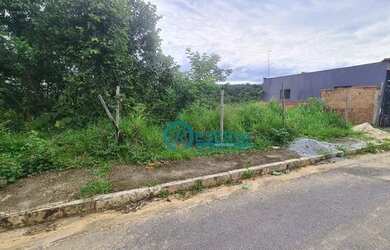 Imagem: O terreno possui 360m² de Área e está localizado em Portal