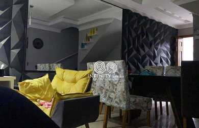 Imagem: A casa possui 3 Dormitórios, 3 Banheiros, 2 Vagas na garagem