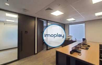 Imagem: O depósito possui 5 Vagas na garagem, 218m² de Área, Imóvel