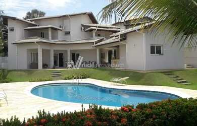 Imagem: A casa em condomínio possui 3 Dormitórios, 5 Banheiros, 3