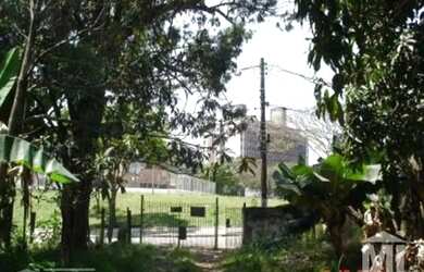 Imagem: O terreno possui 1.574m² de Área e está localizado em Vila