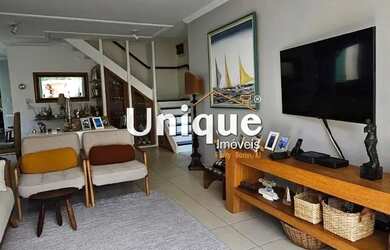 Imagem: A casa possui 4 Dormitórios, 5 Banheiros, 120m² de Área e