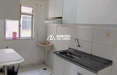 Imagem 2: Vendo Apartamento de 2º andar 2 qts sendo 1 suíte, em Condomínio com portaria 2