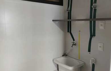 Imagem 6: O Apto tem 03 quartos s/01 suíte, com móveis planejados fixos Ponta...