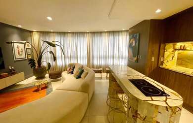 Imagem 3: Torres: Luxo com Vista para o Mar nas Quatro Praças