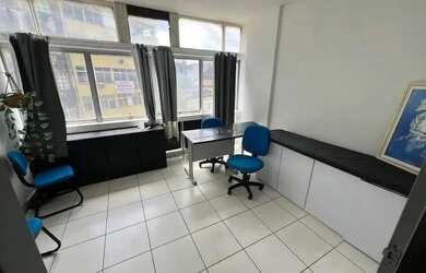 Imagem: O depósito possui 38m² de Área e está localizado em Centro