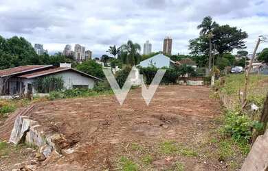 Imagem: O terreno possui 373m² de Área, Imóvel novo e está localizado