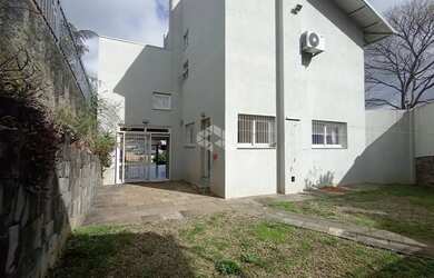 Imagem 16: Casa de 3 dormitórios no bairro Kayser