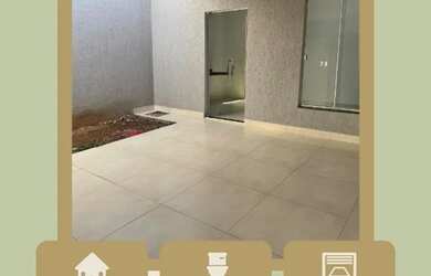 Imagem: A casa possui 2 Dormitórios, 2 Banheiros, 2 Vagas na garagem