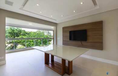 Imagem 8: Luxuoso Apartamento Mobiliado no Água Verde para venda e locação com...