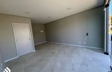 Imagem 3: Sala comercial no bairro Cordeiros pra locação