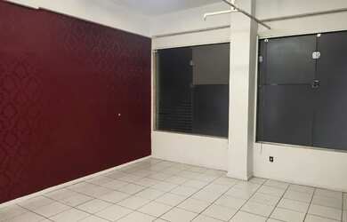 Imagem 11: Loja Edifício Stael Luiza, Savassi, 58 metros, 02 pavimentos, frente de blindex