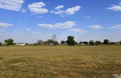 Imagem: O terreno possui 2.550m² de Área e está localizado em Goiânia