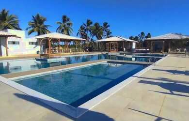 Imagem: Casa à venda no PADANG BEACH RESIDENCE, OLHOS D x27 ÁGUA