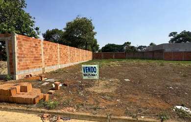 Imagem: O terreno possui 250m² de Área e está localizado em Plano