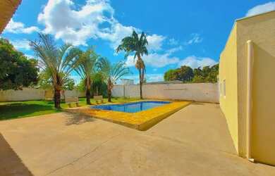 Imagem: A chácara possui 1.000m² de Área e está localizado em Ana