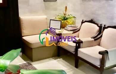 Imagem: O depósito possui 2 Vagas na garagem e 60m² de Área e está