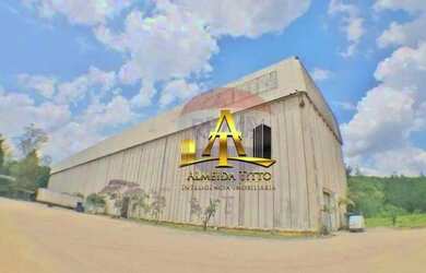 Imagem: O depósito possui 5 Vagas na garagem, 4.117m² de Área e