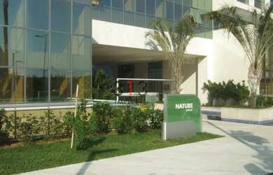 Imagem: O depósito à venda possui e está localizado em Barra da