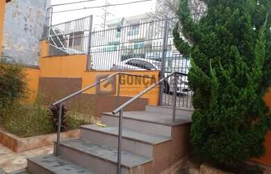 Imagem: A casa possui 2 Dormitórios, 2 Banheiros, 1 Vaga na garagem