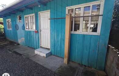 Imagem: A casa possui 1 Dormitório, 1 Banheiro, 27m² de Área e está