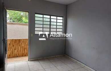 Imagem: O apartamento possui 2 Dormitórios, 1 Banheiro, 35m² de Área