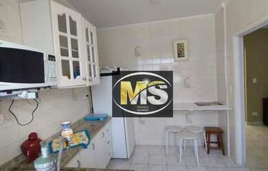 Imagem: O apartamento possui 1 Dormitório, 1 Banheiro, 1 Vaga na garagem