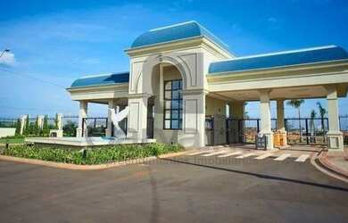 Imagem: O terreno possui 250m² de Área e está localizado em Parque