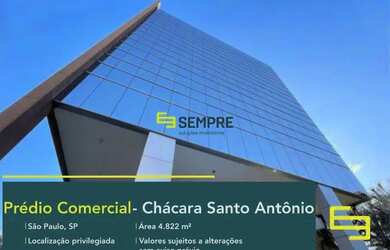 Imagem: O depósito possui 5 Vagas na garagem e 4822m² de Área e está