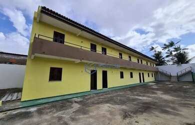 Imagem: A casa possui 2 Dormitórios, 1 Banheiro, 1 Vaga na garagem