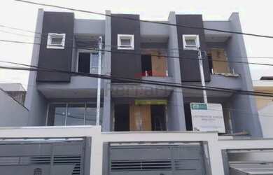 Imagem: A casa possui 3 Dormitórios, 3 Banheiros, 3 Vagas na garagem