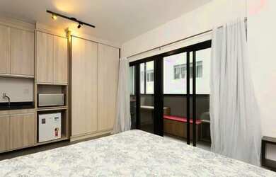 Imagem: O apartamento e possui 1 Dormitório, Suítes, 2 Banheiros