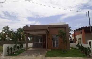 Imagem: A casa em condomínio possui 3 Dormitórios, 2 Vagas na garagem