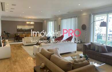 Imagem: O apartamento possui 5 Dormitórios, 5 Banheiros, 5 Vagas na