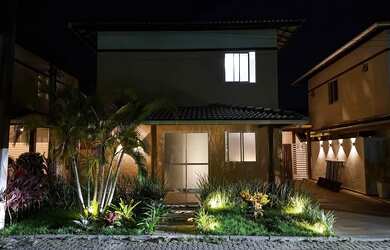 Imagem: A casa em condomínio possui 4 Dormitórios, 5 Banheiros, 2