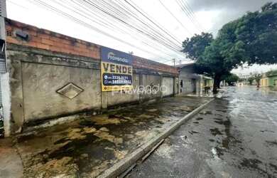 Imagem: O terreno possui 375m² de Área e está localizado em Cidade