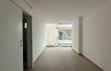 Imagem 8: Apartamento à venda com 4 quartos