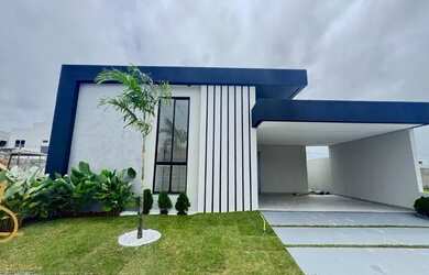 Imagem: A casa em condomínio possui 3 Dormitórios, 3 Banheiros, 2