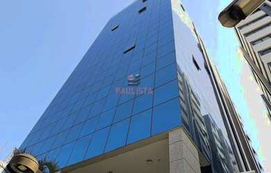 Imagem: O depósito possui 3 Vagas na garagem, 75m² de Área e está