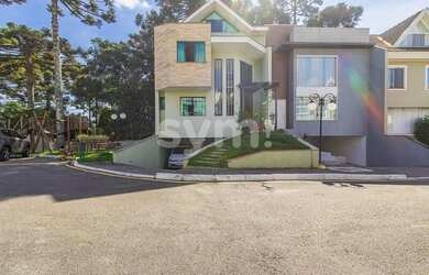 Imagem: A casa em condomínio possui 3 Dormitórios, 5 Banheiros, 3