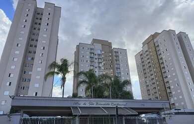 Imagem: O apartamento possui 3 Dormitórios, 2 Banheiros, 1 Vaga na