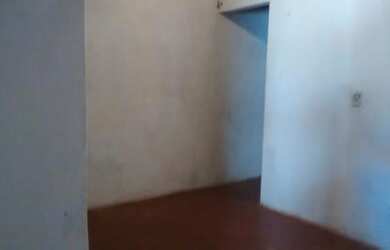 Imagem 4: Aluga-se Casa. 1 Vaga na garageme2 Dormitórios