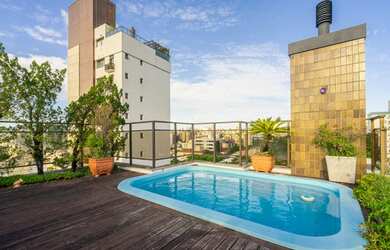 Imagem: O apartamento na cobertura possui 3 Dormitórios, 3 Banheiros