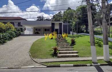 Imagem: A casa em condomínio possui 4 Dormitórios, 5 Banheiros, 3