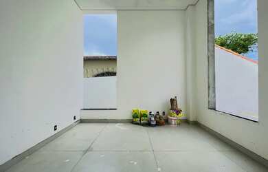 Imagem 8: MARAVILHOSA CASA LUXUOSA COM 03 SUÍTES NO BAIRRO SANTA AMÉLIA