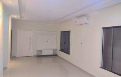 Imagem: A casa em condomínio possui 3 Dormitórios, 4 Banheiros, 4