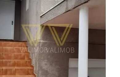 Imagem: A casa possui 3 Dormitórios, 2 Banheiros, 1 Vaga na garagem