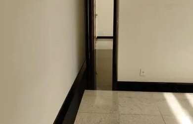 Imagem: O apartamento possui 3 Dormitórios, 2 Banheiros e 73m² de