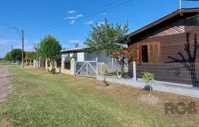 Imagem 9: Casa em Rondinha Do Meio. Churrasqueira, Varanda, 95m² de Áreae1 Vaga...